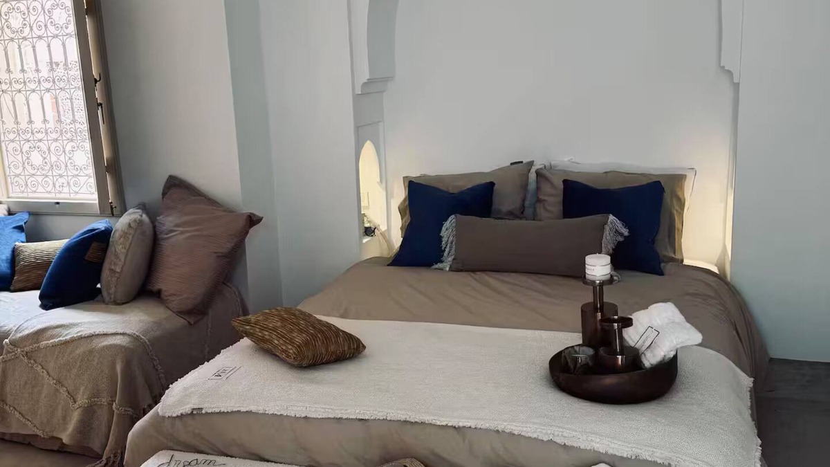 Bab Taghzout Bed & Breakfast | À l'ombre des orangers - "Touareg".