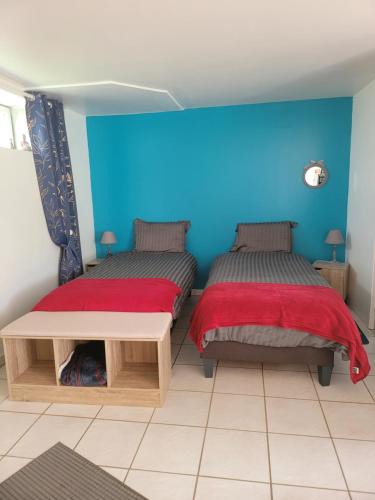 Yevres House | À la campagne, studio pour 1 ou 2 personnes, calme, wifi, jardin, parking
