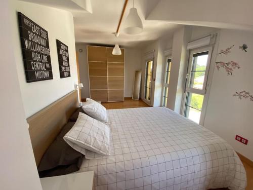 Beranga Apartment | Ático de Ensueño- Tu Paraíso en Cantabria