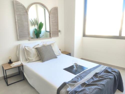 Castello de la Plana Apartment | Ático Duplex nuevo con terraza Penthouse with Terrace con Aire Acondicionado Wifi Near parque Ribalta