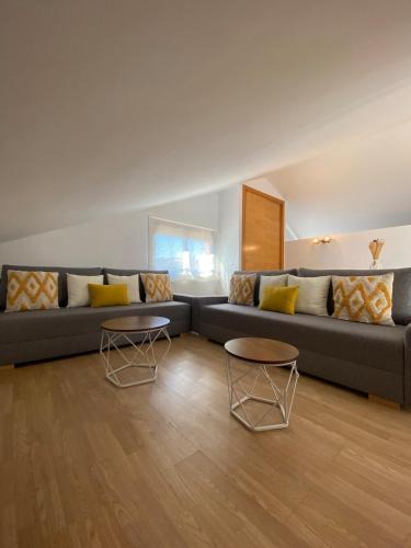 Almayate Bajo Apartment | Ático tipo loft en primera línea de playa