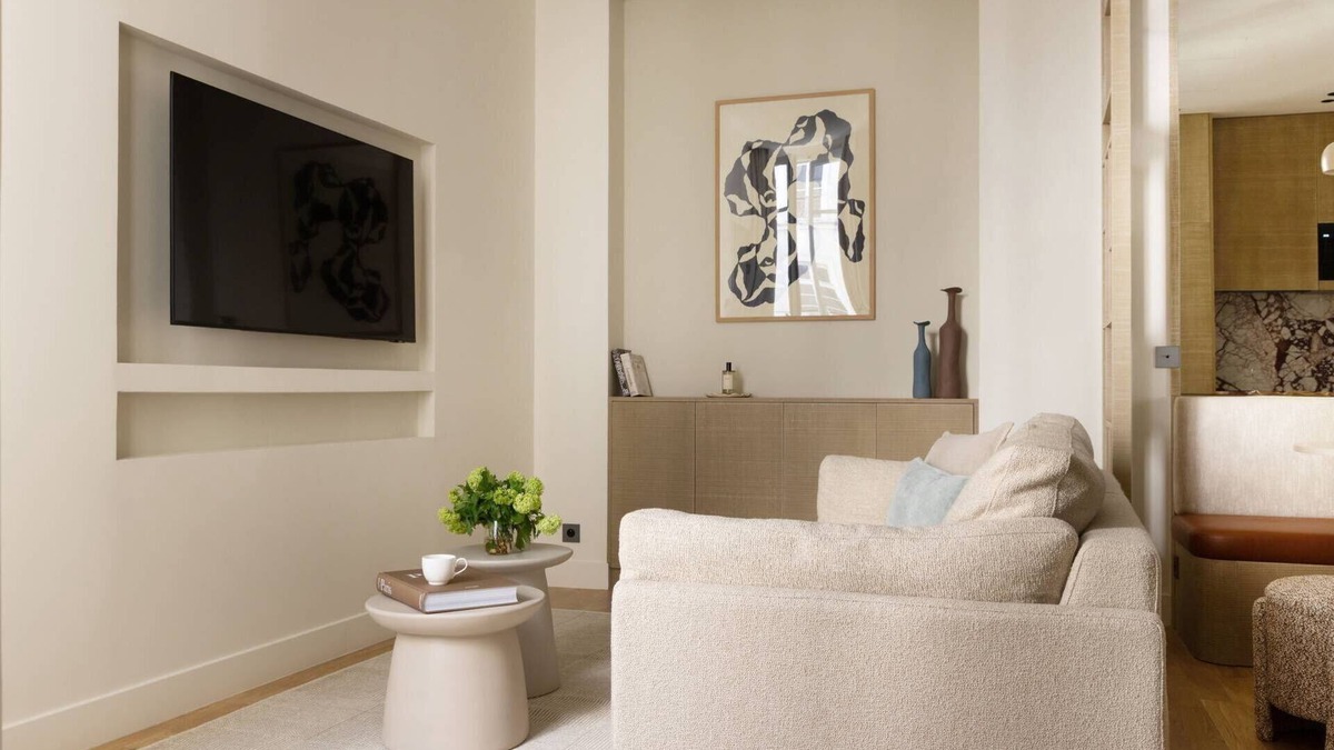 Madeleine Apartment | Élysée Collection V by onefinestay
