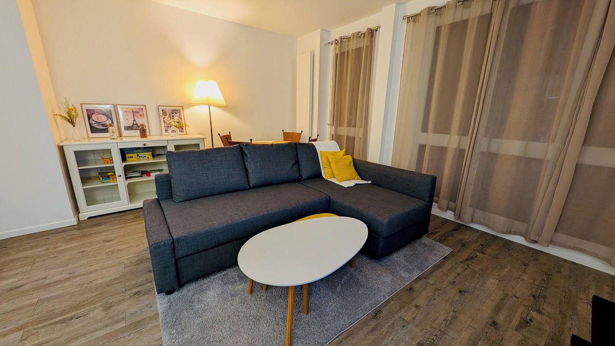 Faubourg de l'Arche Apartment | Évasion La Défense - Balcony & Wi-Fi, 10 min from Paris