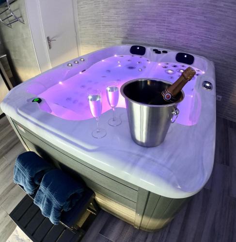 Tilloy-les-Conty House | Ôbulles