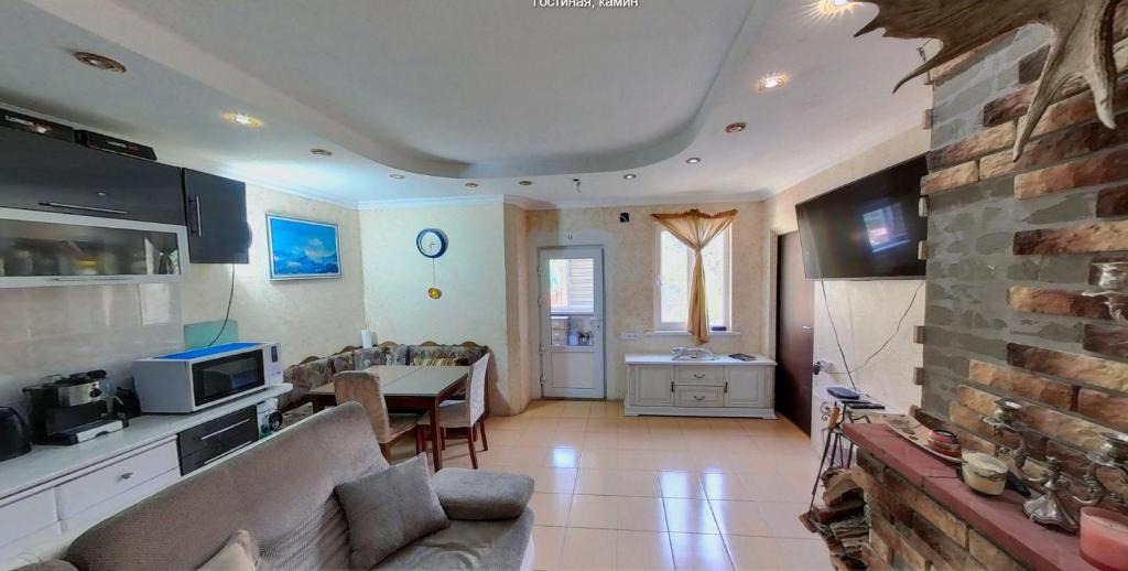 Medeu District Bed & Breakfast | Горный дом Monplaisir