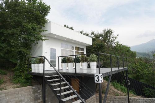 Almaty House | Домик 3 Kok Tobe Village