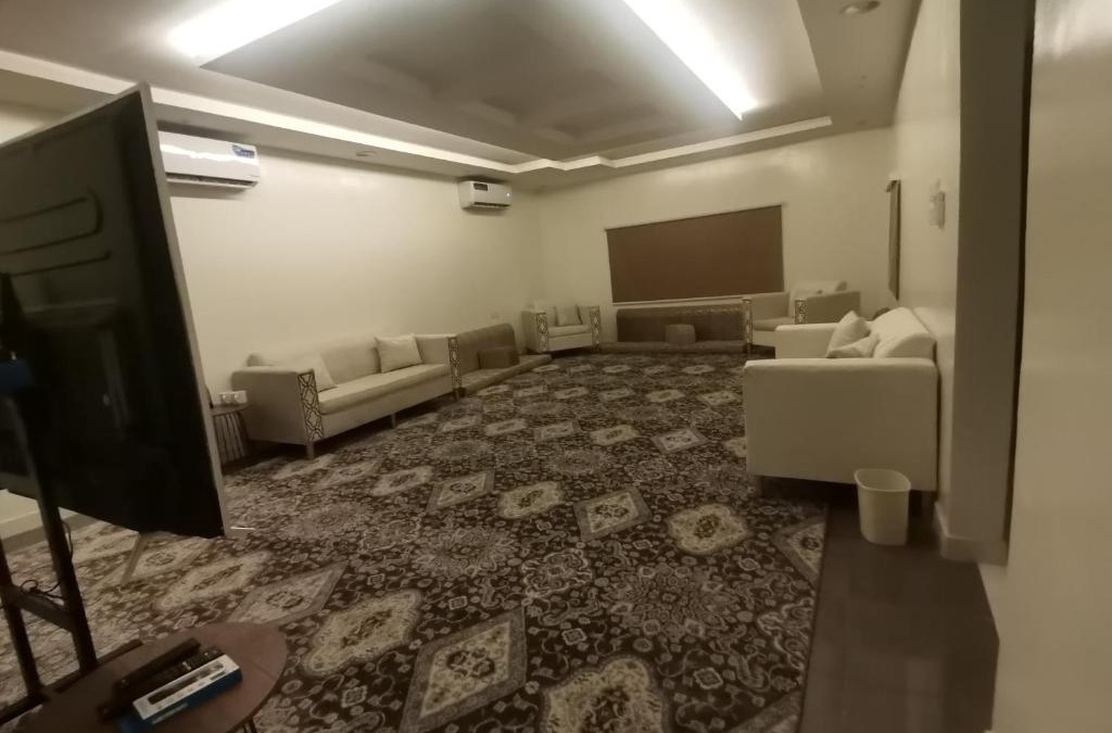Az Zulfi Apartment | شاليه جبل السلام