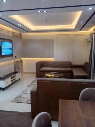 Ain Schams Apartment | شقه مفروشه للايجار في النزهه