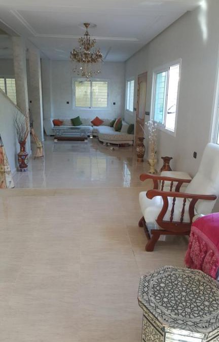 Ain Chkef Villa | طريق إيموزار قرب مقهى براديس