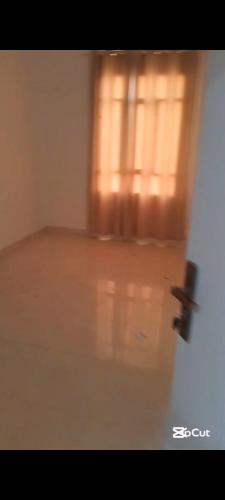 Al Batinah North Governorate Apartment | غرفة بمطبخ وحمام خاص