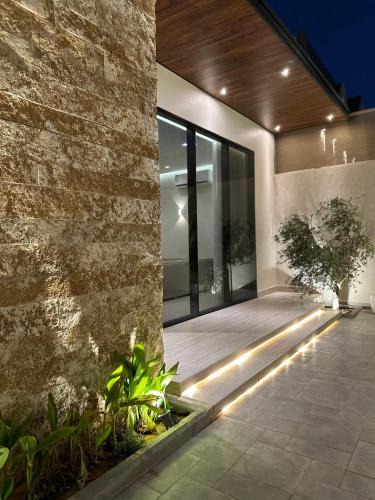 Buraydah Villa | فيلا سورا 2