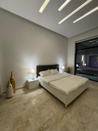 Unaizah Ski Chalet | لاڤانا