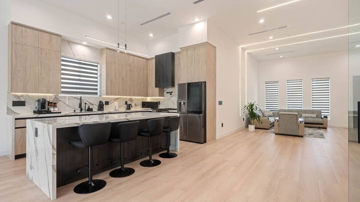 Valley Glen House | ৎ୭ The Valley Nest ৎ୭ w/Backyard,Gameroom & More