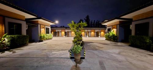 Khlong Nung Hotel | ชีวา รีสอร์ท