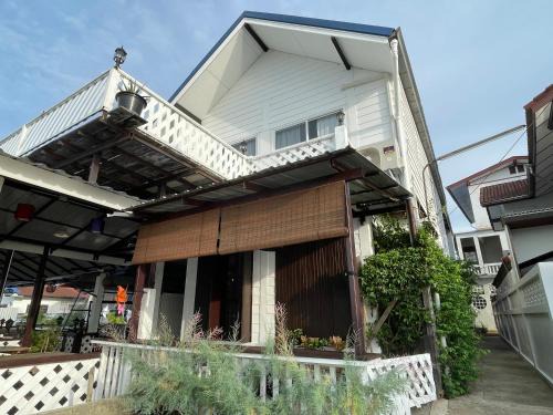 Nakhon Chai Si Bed & Breakfast | บ้านรักษ์ Baan Rak