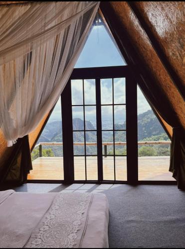 Mae Sai Villa | บ้านหิ่งห้อยผาหมี Baanhinghoi phamee