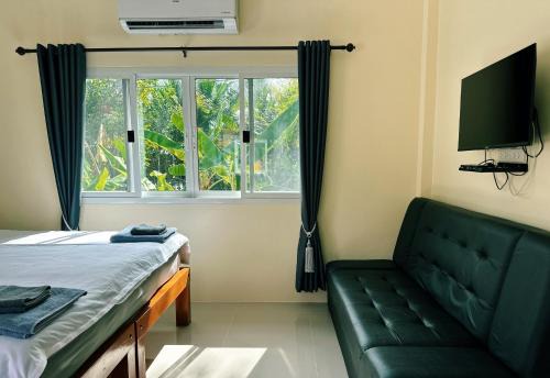 Nakhon Nayok House | บ้านอยู่ดีโฮมสเตย์