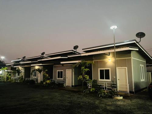 Si Thep Resort | พราวด์รีสอร์ท ศรีเทพ