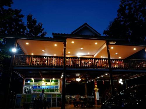 Na Noi Resort | ม่อนธารา รีสอร์ท