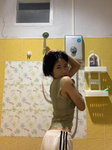 K. Sri Narong House | รีสอทมีโอ