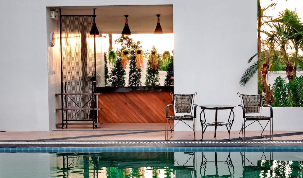 Ban Phai Hotel | แจสเปอร์โฮเทล Jasper Hotel