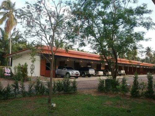 Kamnoet Nopphakhun Resort | ไออุ่นรีสอร์ท