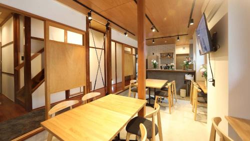 Sasebo Bed & Breakfast | お宿 TSURUYA