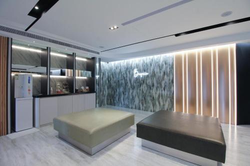 Songshan Hotel | 台北碧瑤飯店 Hotel B