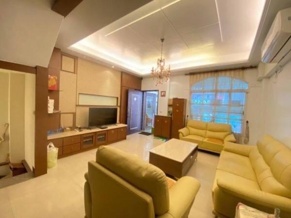 West District Villa | 嘉義XaX包棟旅宿（近家樂福夜市）