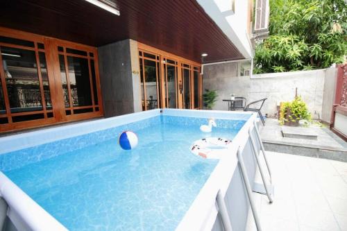 Ekkamai Villa | 曼谷市中心/Thong Lor/Ekkamai/6卧花园泳池小区联排别墅