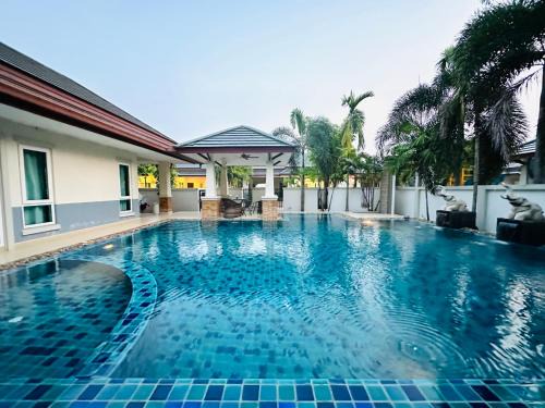 Huai Yai Villa | 木林民宿