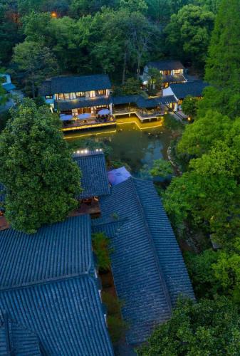 Xihu Hotel | 涤心龙井