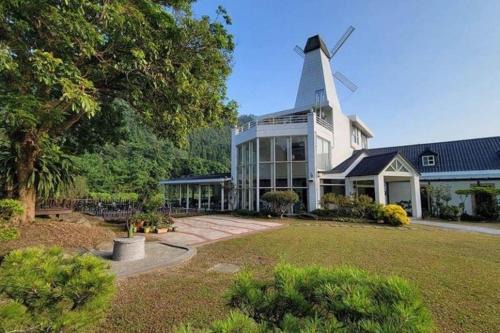 Nanzhuang House | 百合山莊