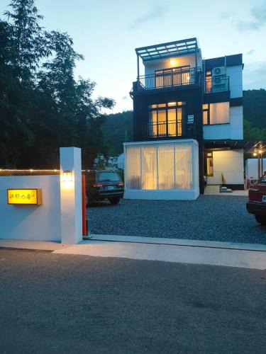 Yuanshan House | 遇見山嵐獨棟包棟民宿寵物友善