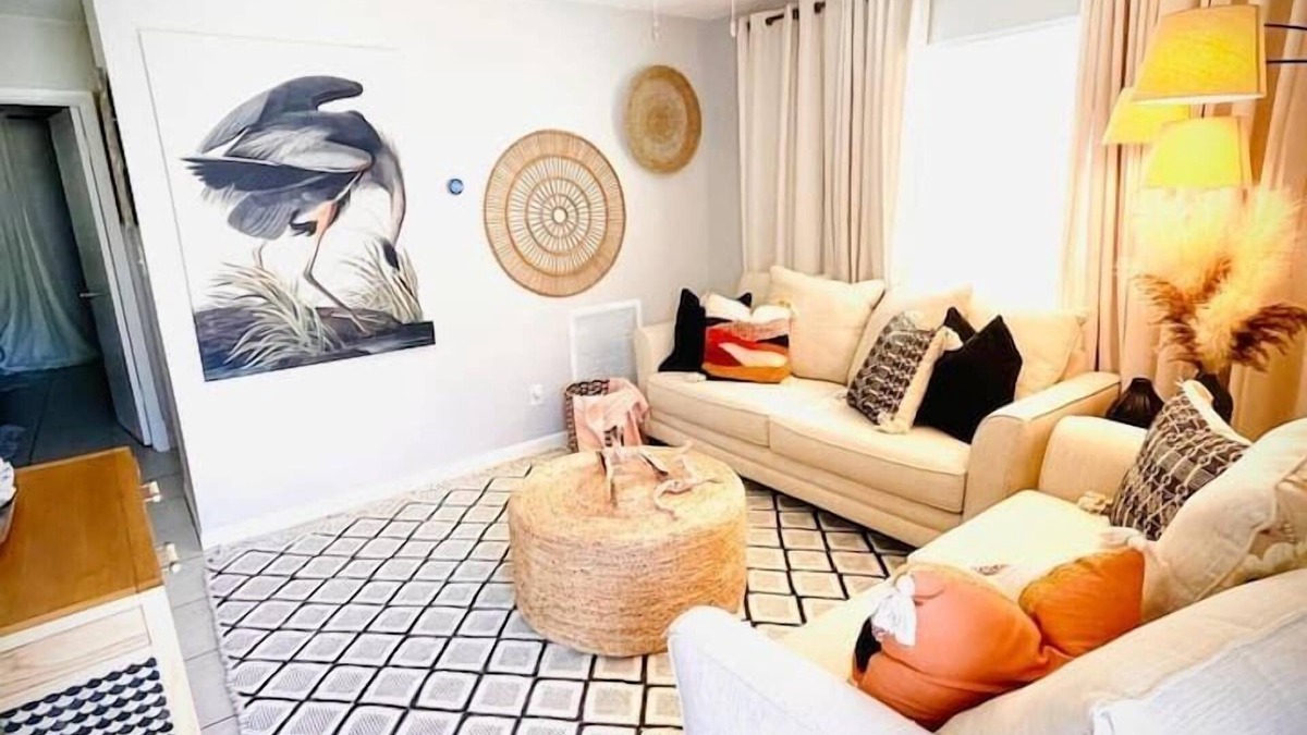 Harbordale Apartment | 01 Cozy Portside Apartment - close to everything!