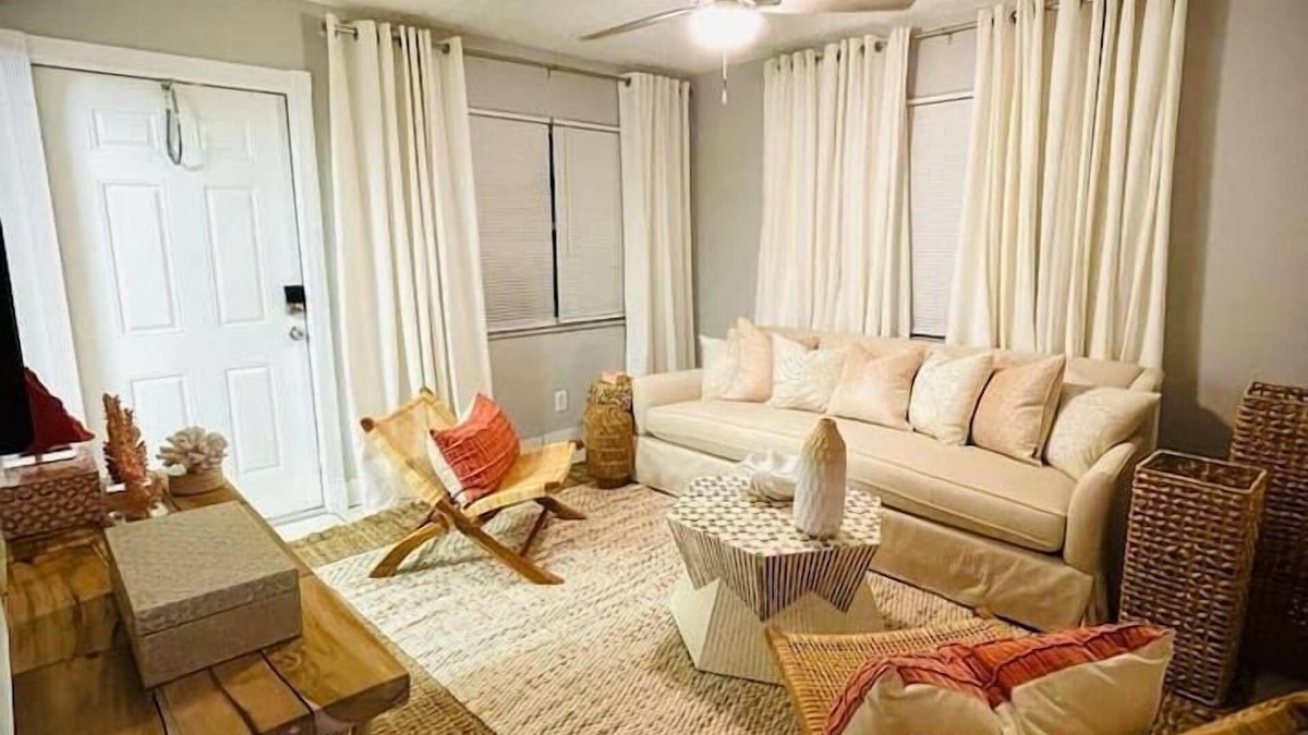 Harbordale Apartment | 01 Wonderful Port Apartment #5 - 2 Bedroom