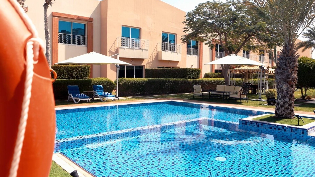 Al Barsha 1 Villa | 04 Bedroom Family Villas - Al Barsha 1, Dubai