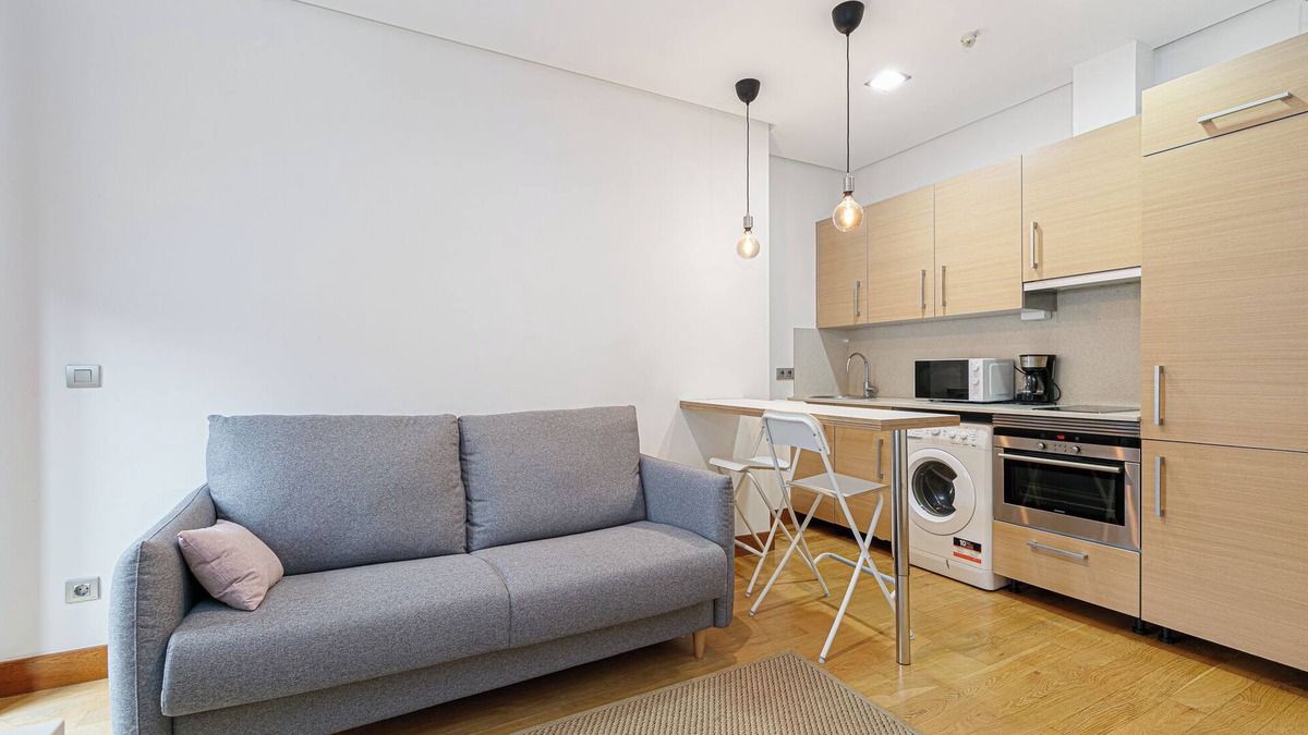 Maria Auxiliadora Apartment | 06 - Sencillo Apartamento en el Corazón de Vigo