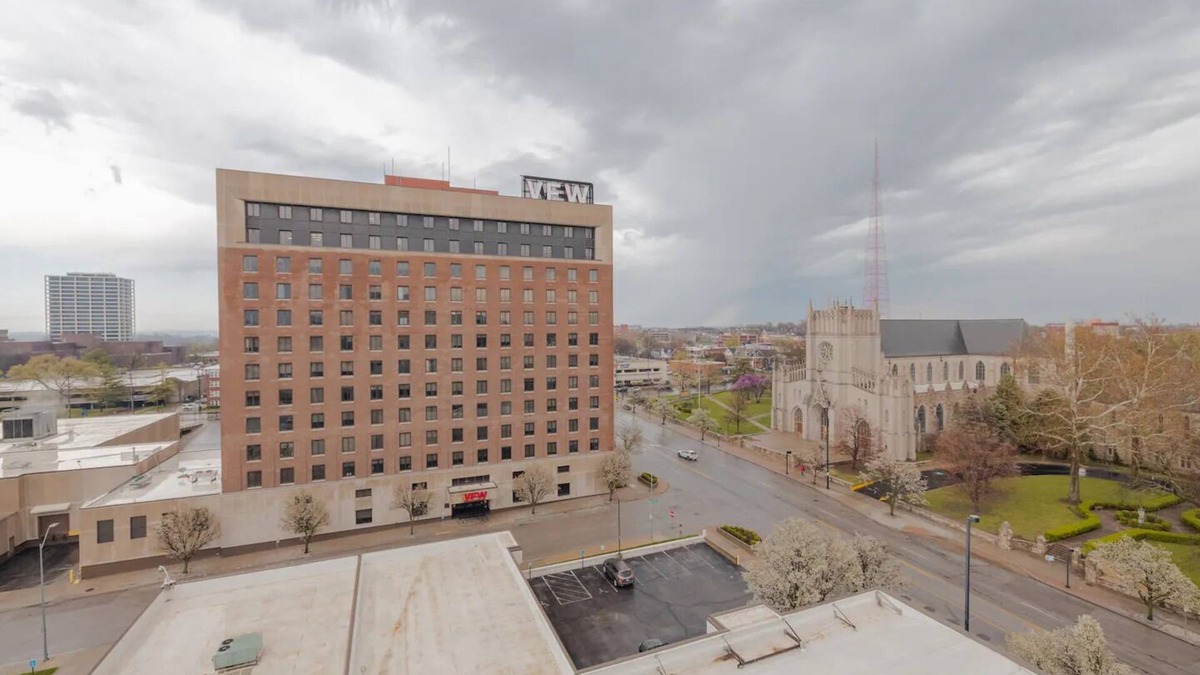 North Kansas City Apartment | 1.3 Miles To Union Station! 2 bedroom 2bath