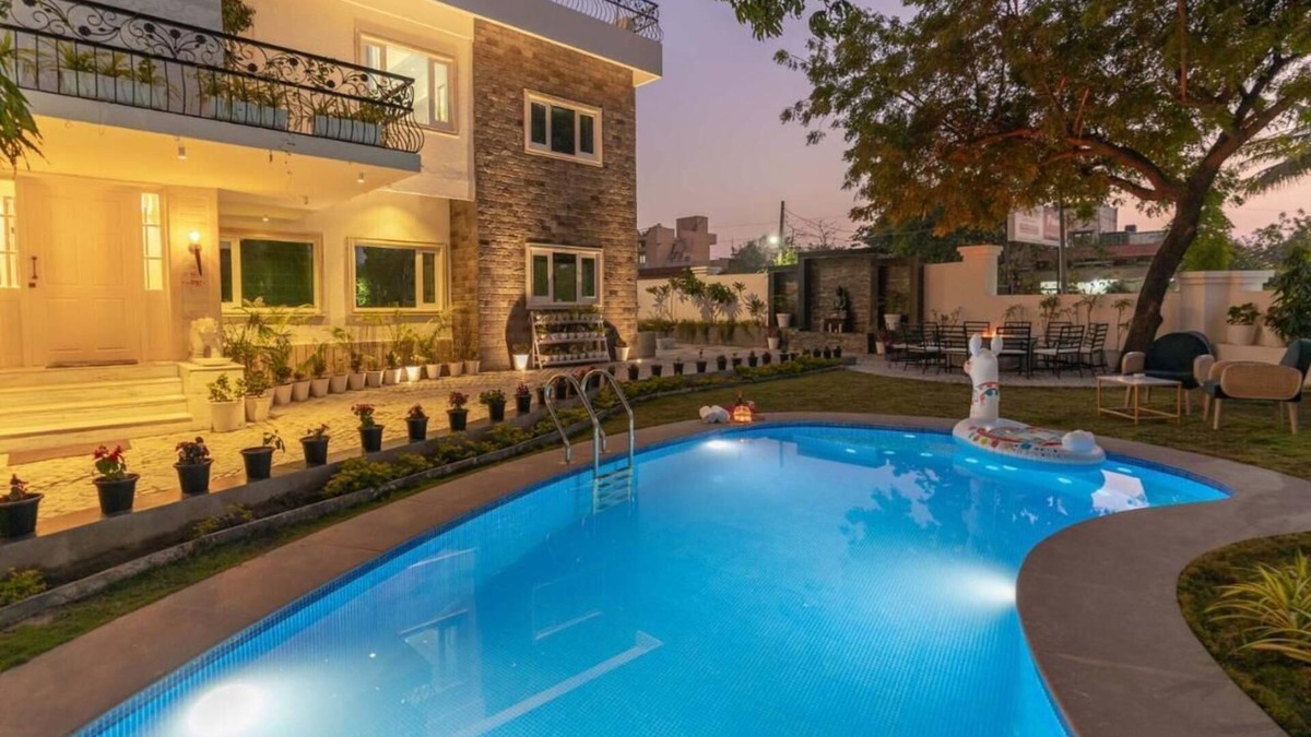 Udaipur Villa | 1 Amiras Entire Villa at Fateh Sagar, Udaipur