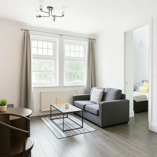 Pimlico Apartment | 1 Bed Apartment in Central Victoria