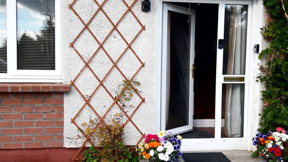 Inverness Apartment | 1 Bed Flat - Sleeps 4 - Garden - Parking - Wifi