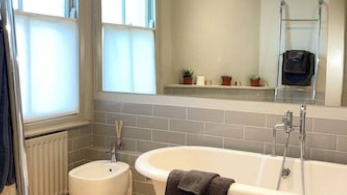 Chiswick Apartment | 1 bed Tranquil oasis in Chiswick Homefields