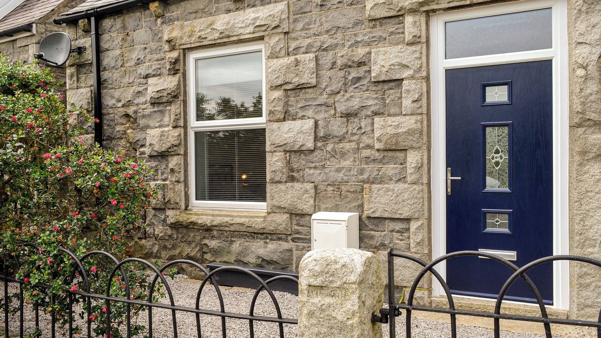 Creetown Cottage | 1 bedroom accommodation in Newton Stewart
