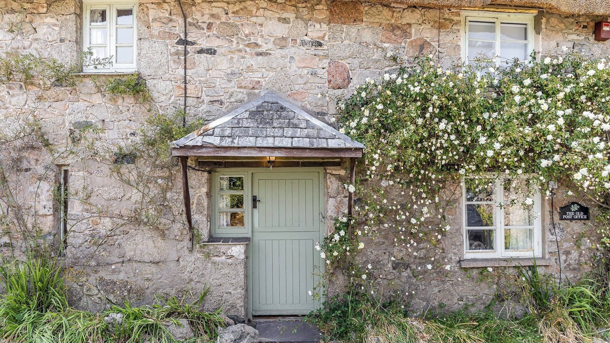 Poundsgate Cottage | 1 bedroom accommodation in Poundsgate, near Newton Abbot