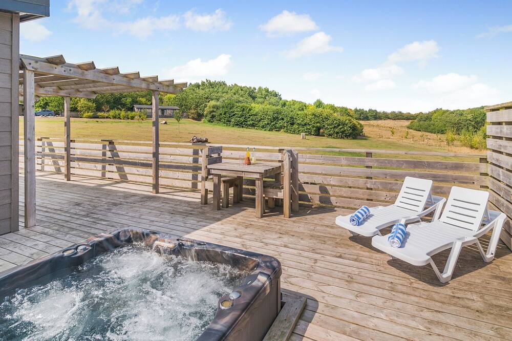 Milverton Ski Chalet | 1 bedroom accommodation in Cannington
