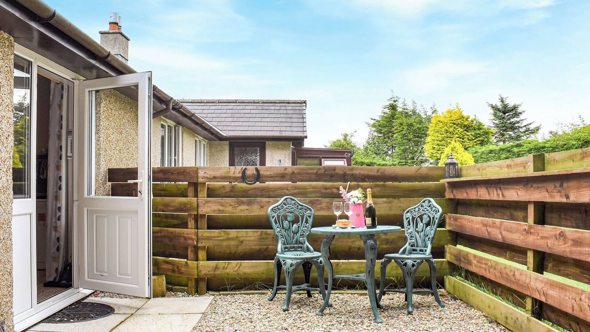 Sourton Cottage | 1 bedroom accommodation in Sourton Down, near Okehampton