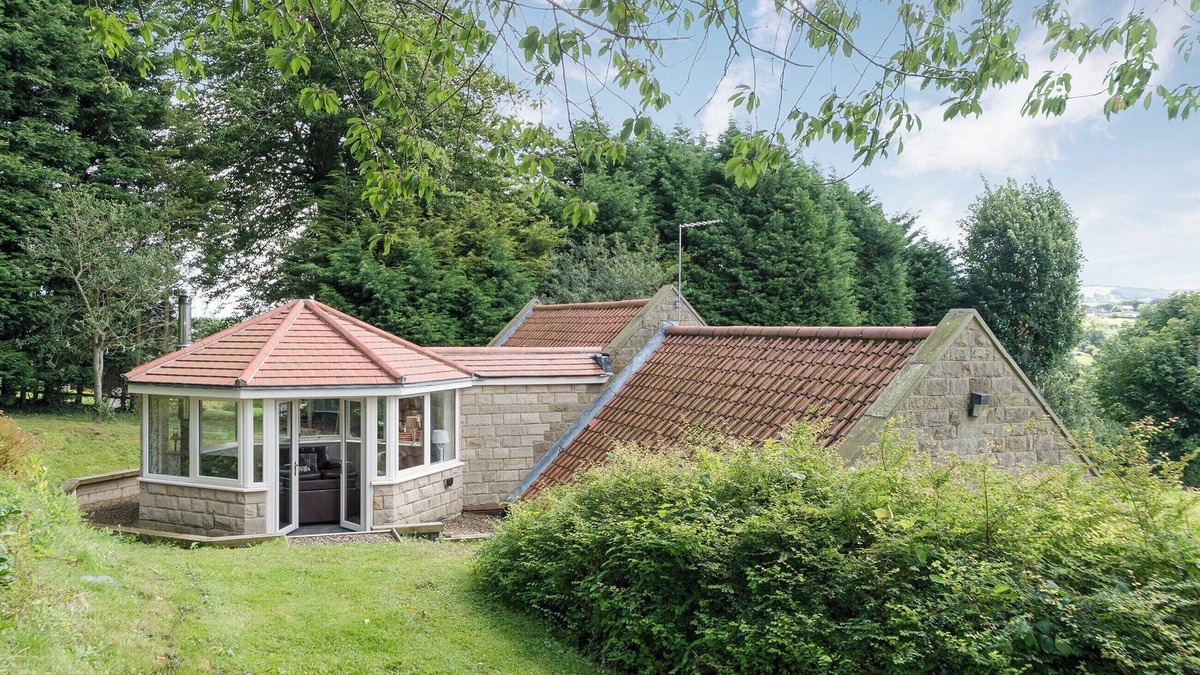 Briggswath Cottage | 1 bedroom accommodation in Sleights, near Whitby