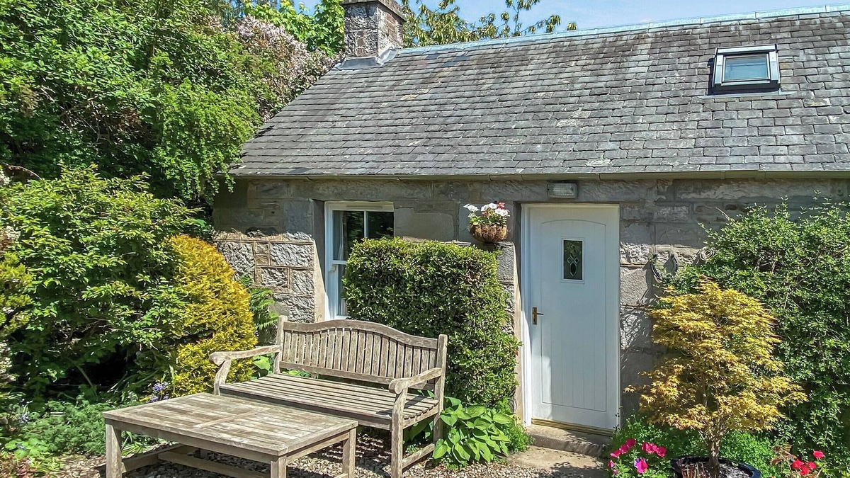 Pitlochry Cottage | 1 bedroom accommodation in Pitlochry