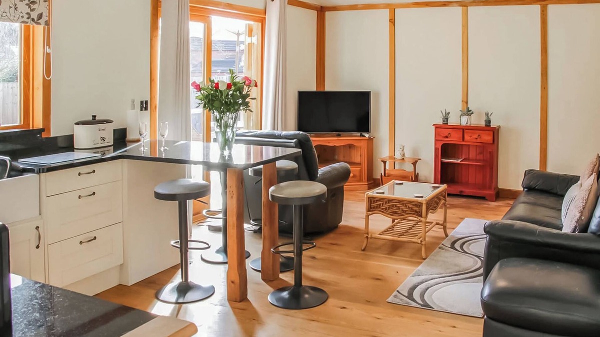 Felton Ski Chalet | 1 bedroom accommodation in Oswestry